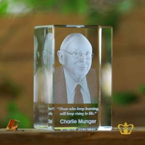 Charlie-Munger-3D-laser-engraved-crystal-rectangular-cube-with-his-most-popular-quotes-etched