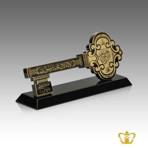 Islamic-key-cutout-black-crystal-with-Arabic-golden-word-calligraphy-La-illaha-Illallah-Muhammed-Rasul-Allah-Ramadan-Eid-souvenir-gift