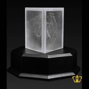 H-H-Sheikh-Zayed-Bin-Sultan-Al-Nahyan-3D-laser-engraved-crystal-triangle-cube-with-wooden-base-UAE-national-day-gift-corporate-souvenir