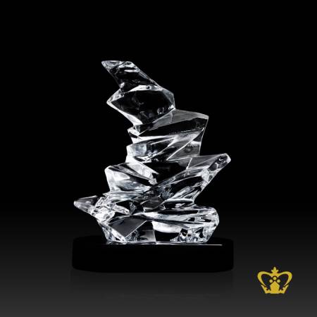 Masterpiece-Crystal-Replica-of-an-Eagle-in-Abstract-Form-stands-on-Black-Crystal-Base