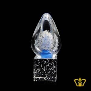 Paper-weight-trophy-crystal-potpourri-allured-with-blue-tone-intricate-bubbles-inside