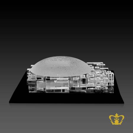 Manufactured-artistry-crystal-replica-of-Louvre-Dome-with-black-base-UAE-famous-civilization-museum