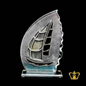Personalized-crystal-plaque-of-sailing-boat-or-ship-with-clear-crystal-base-custom-logo-text-engrave