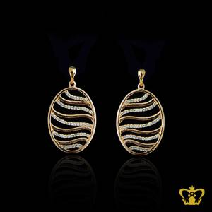 Designer-golden-oval-earring-elegant-gift-for-her