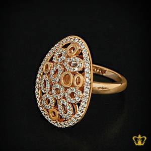 Golden-color-oval-curve-ring-embellished-with-sparkling-crystal-diamond-gorgeous-gift-for-her