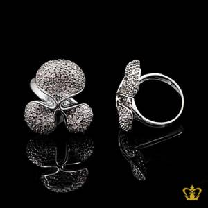 Dazzling-modish-silver-flower-ring-inlaid-with-crystal-diamond-elegant-gift-for-her