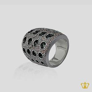 Ritzy-brown-crystal-inlaid-designer-mystic-silver-ring-elegant-gift-for-her