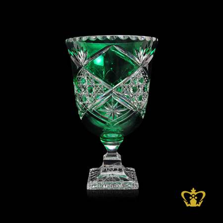Exceptional-green-handcrafted-crystal-footed-vase-allured-with-intense-diamond-pattern