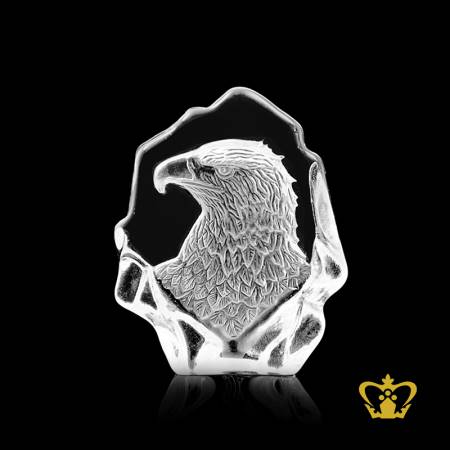Royal-eagle-figurine-hand-engraved-in-crystal-mould-bird-lover-gift