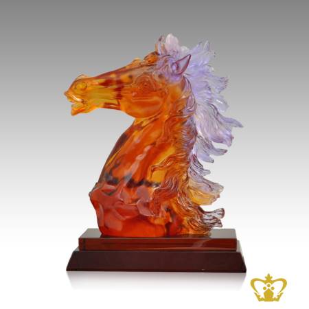 Personalized-amber-color-crystal-replica-of-head-horse-with-2tier-base-customized-text-engraving-logo