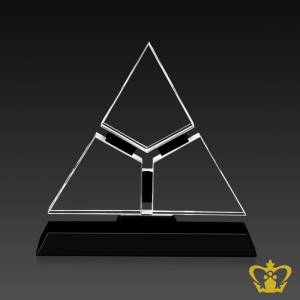 Personalized-crystal-triangular-trophy-shape-with-black-base