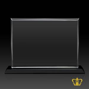 Handcrafted-Rectangle-Crystal-Trophy-Horizontal-Trophy-with-Black-Base-Customized-Logo-Text