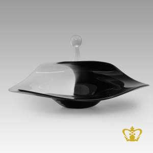 Modern-decorative-black-and-white-color-crystal-plate-with-handle