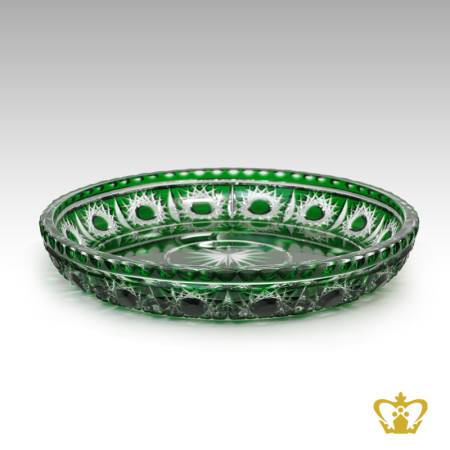 Green-crystal-centerplate-with-handcrafted-traditional-intense-pattern