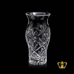 Crystal-little-vase-hand-crafted-with-elegant-cuts
