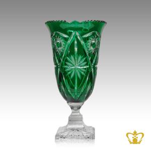 Alluring-decorative-gift-majestic-scalloped-edge-footed-green-crystal-vase-adorned-with-traditional-intense-handcrafted-leaf-diamond-pattern