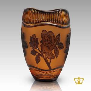 Alluring-Amber-sophisticated-crystal-vase-adorned-with-precious-elegant-floral-rose-pattern